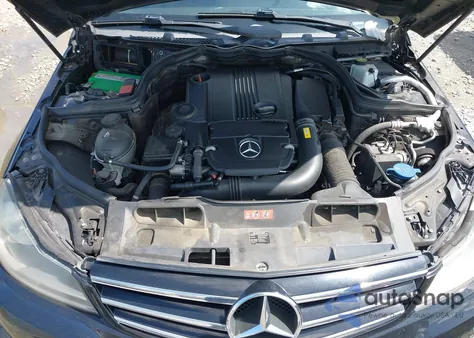 2013 Mercedes-Benz C 250 Luxury/Sport from USA, damaged, VIN WDDGF4HB5DA869063